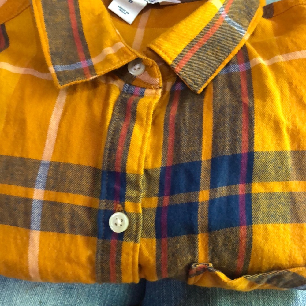 Old Navy Yellow and Blue Button Down Shirt Soft Plaid Fabric - Picture 1 of 4